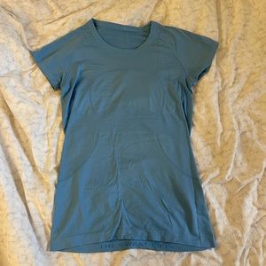 Lululemon swiftly tee